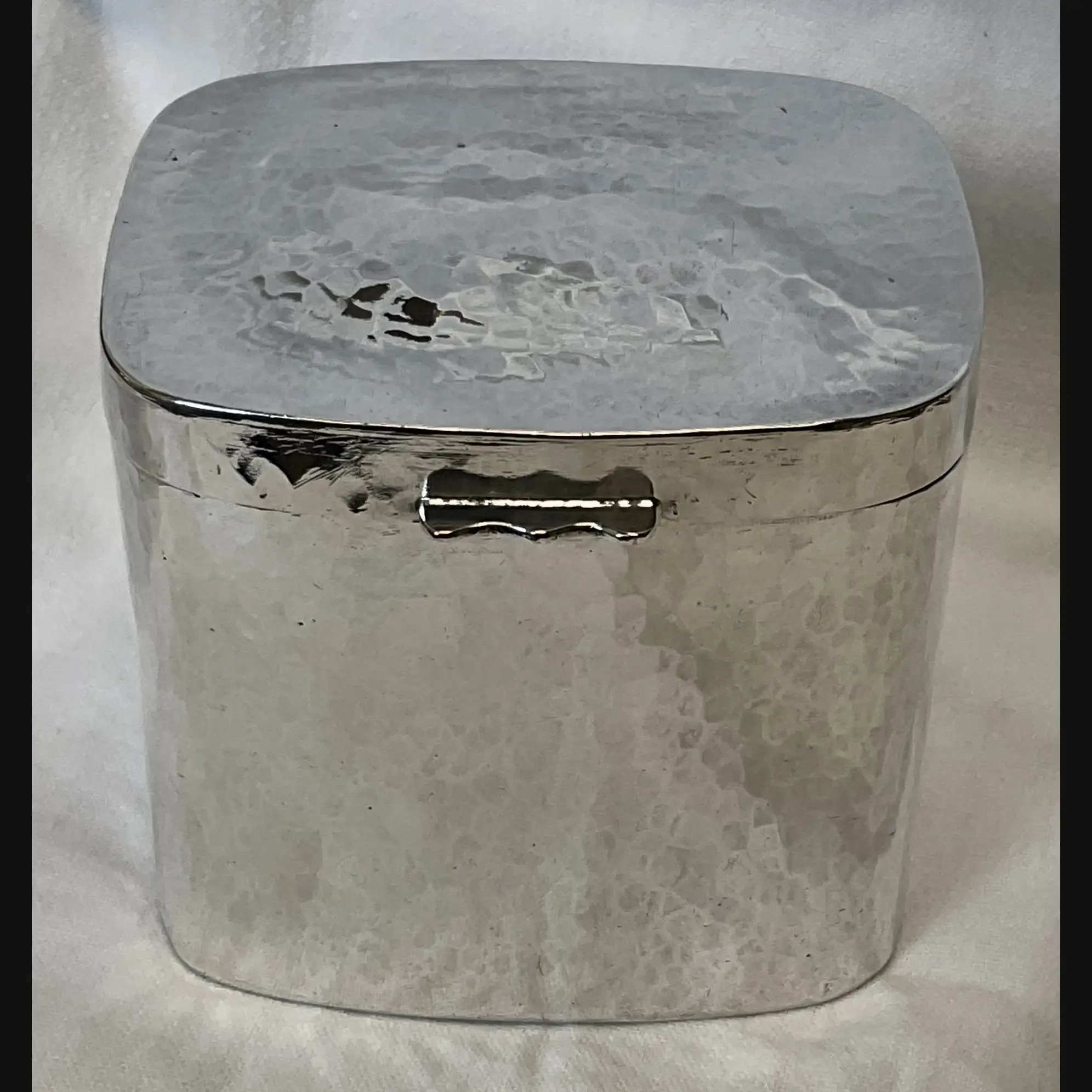 fw  keswick school of industrial art ksia arts and crafts silver plated planished tea caddy