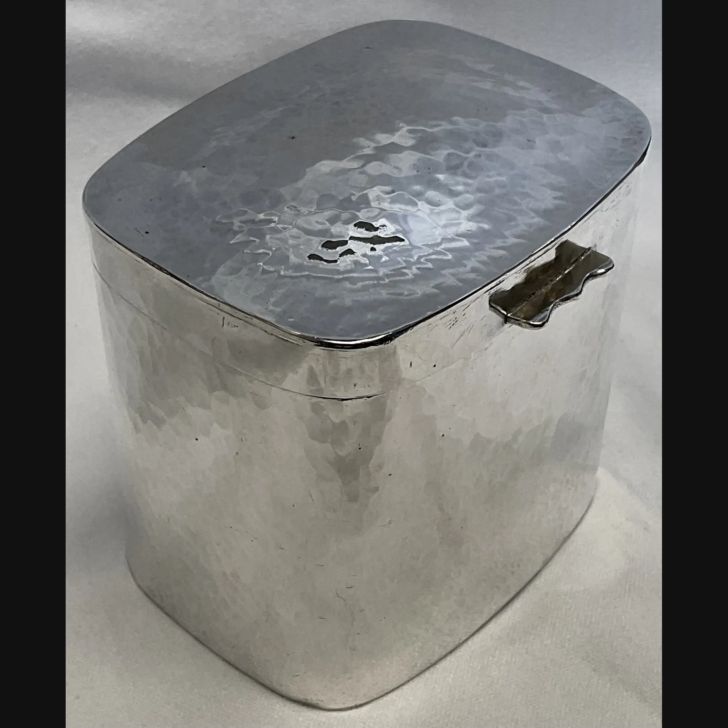 fw  keswick school of industrial art ksia arts and crafts silver plated planished tea caddy