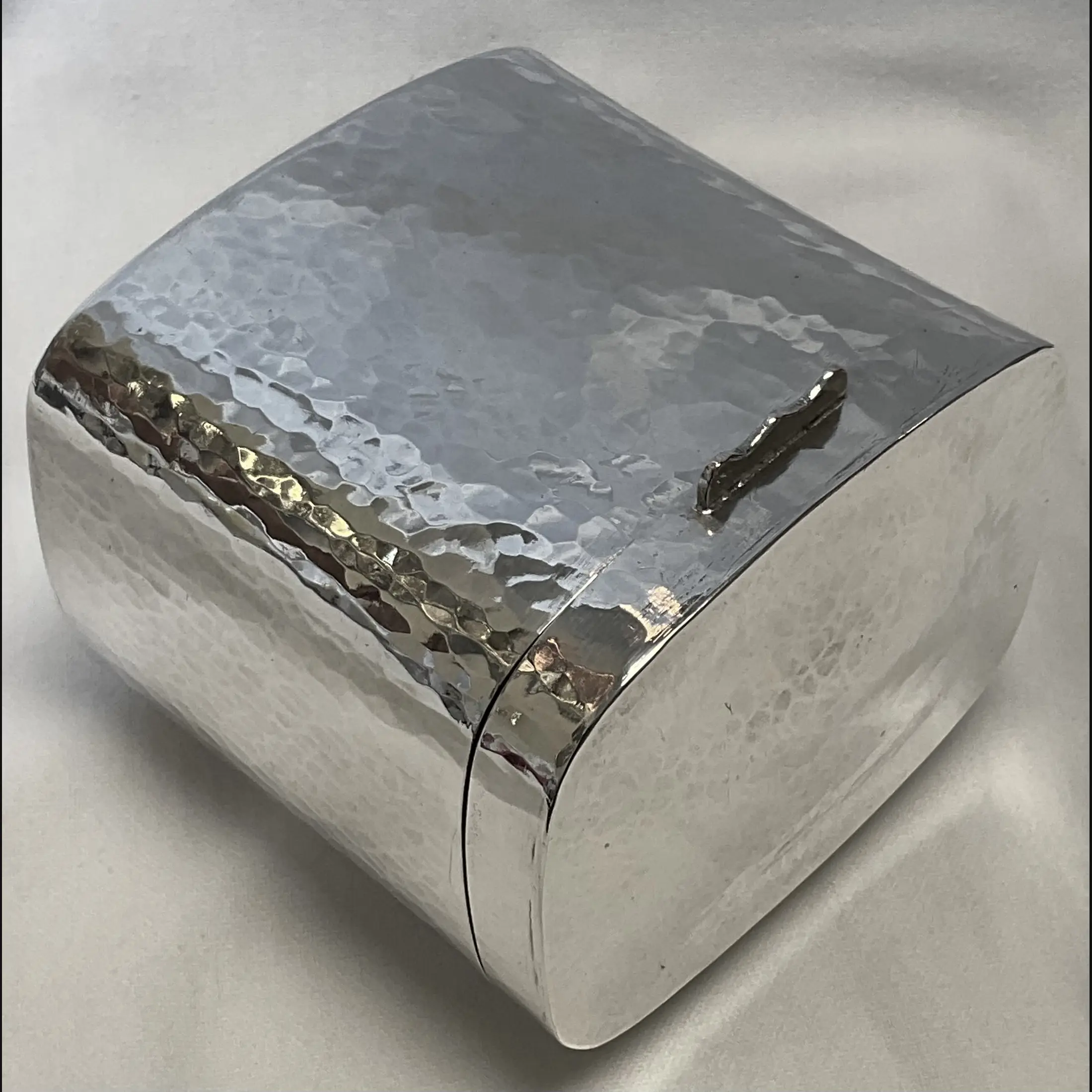 fw  keswick school of industrial art ksia arts and crafts silver plated planished tea caddy