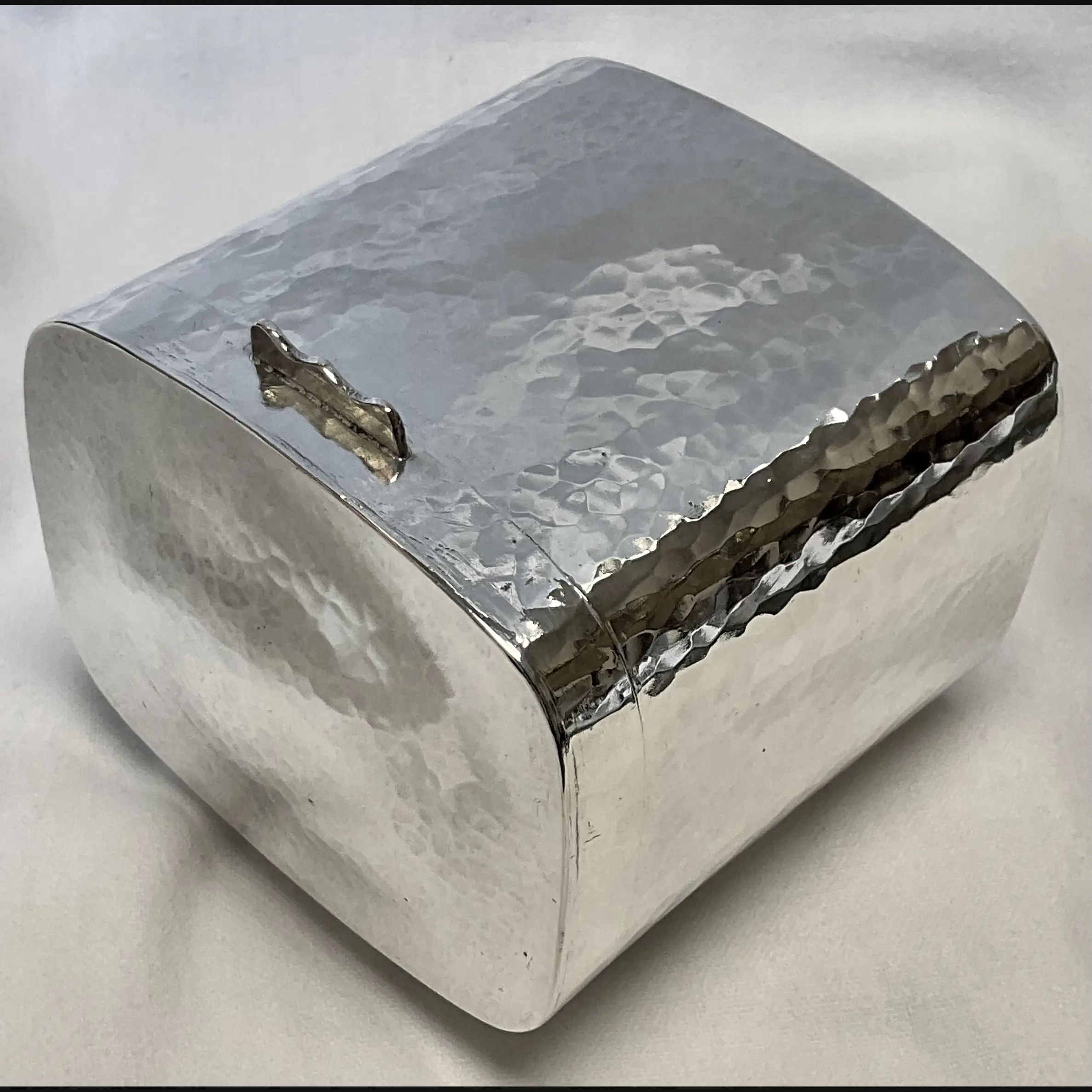 fw  keswick school of industrial art ksia arts and crafts silver plated planished tea caddy