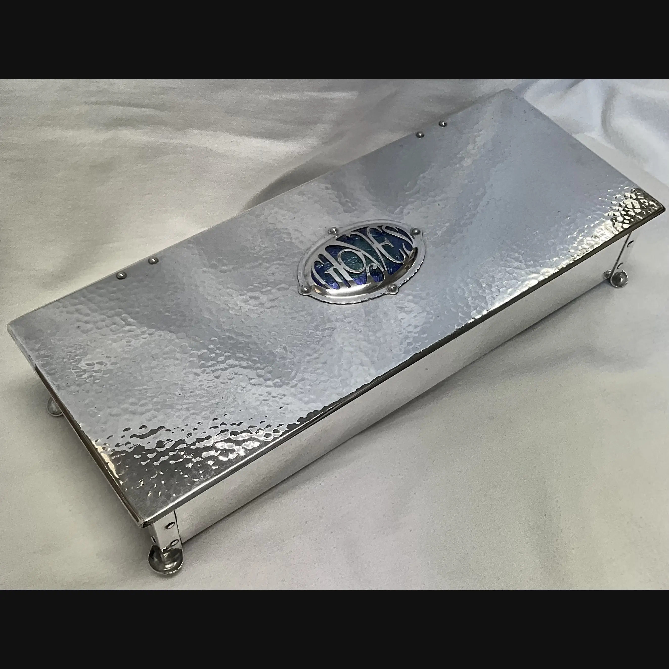 elegant best and lloyd cambray ware arts and crafts silver plated and enamel cabochon ladies glove box