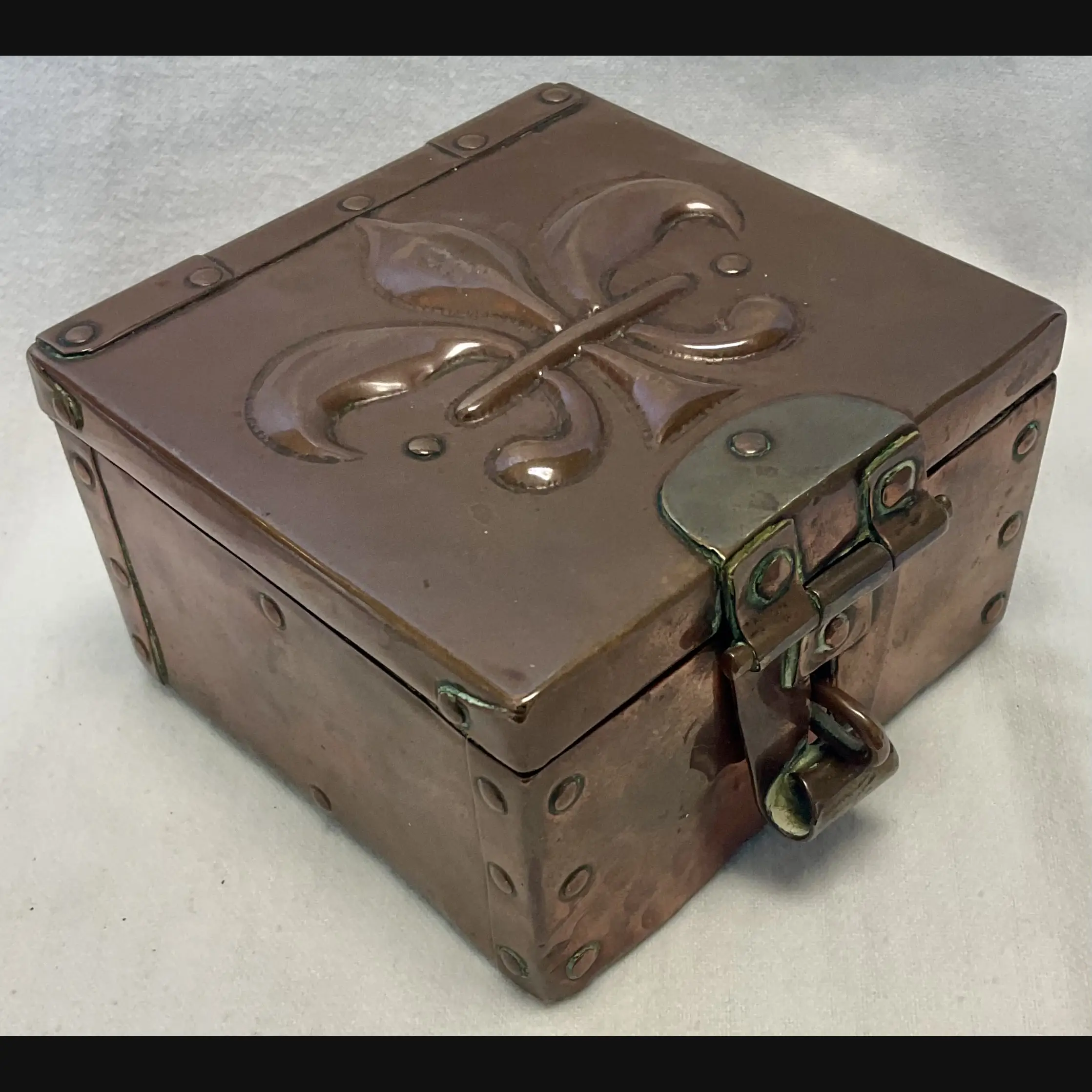 john pearson arts and crafts copper hinged casket c1900