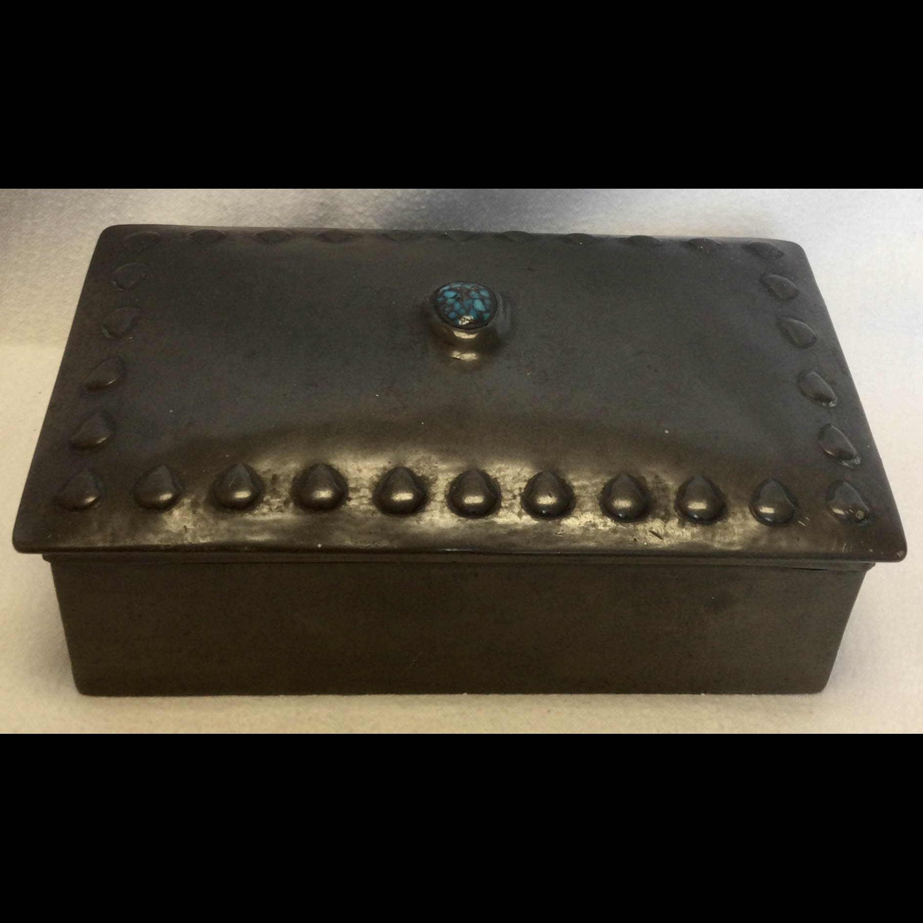 liberty-and-co-turquoise-cabochon-box-back