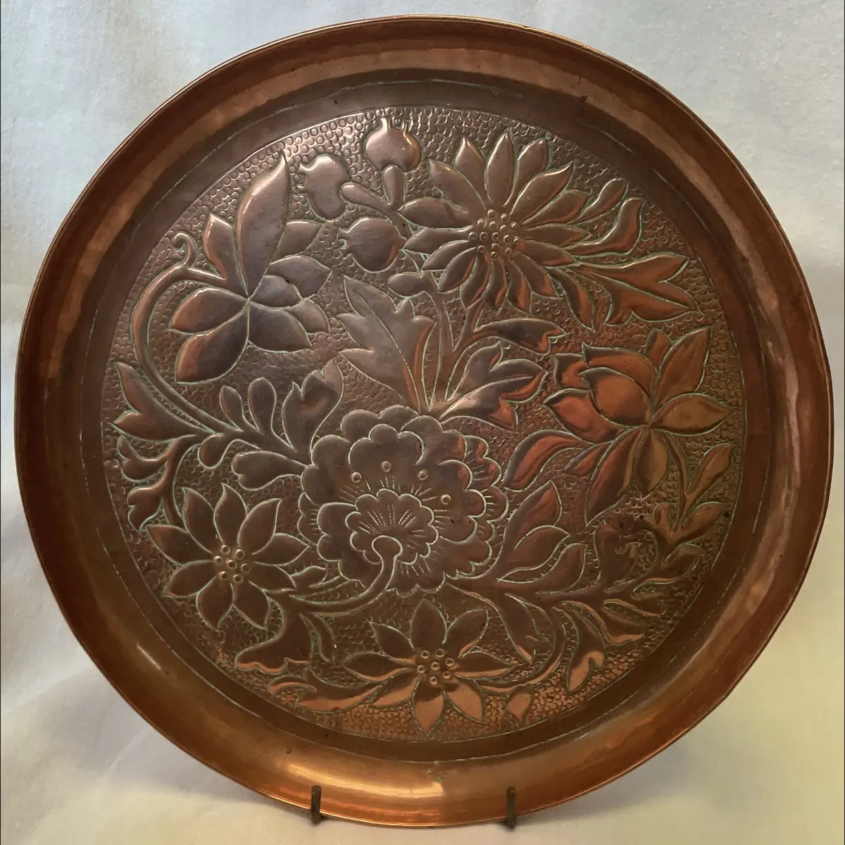 keswick school of industrial art ksia copper floral card tray c1910