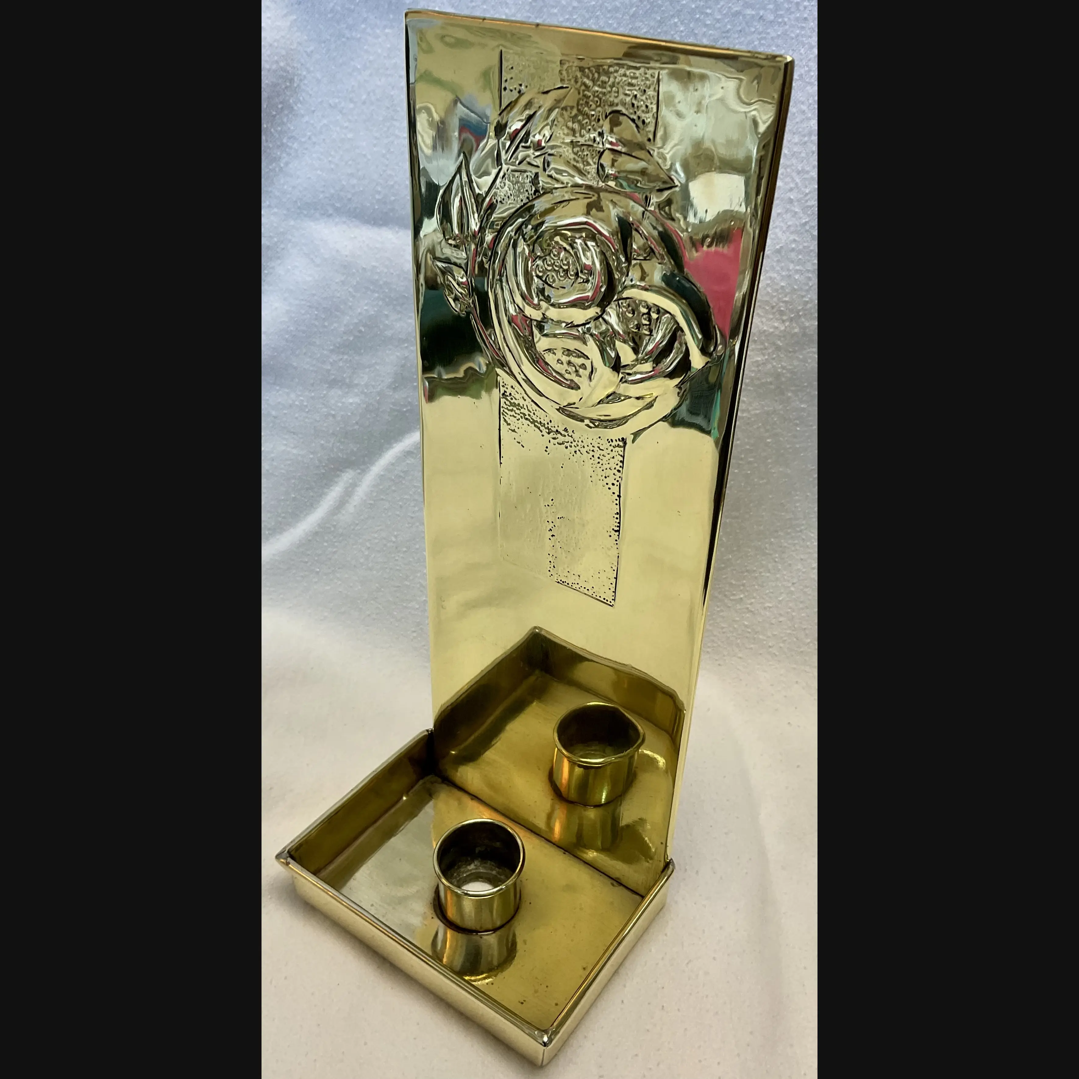 glasgow girls glasgow style scottish arts and crafts wall sconce with glasgow rose c1900 10