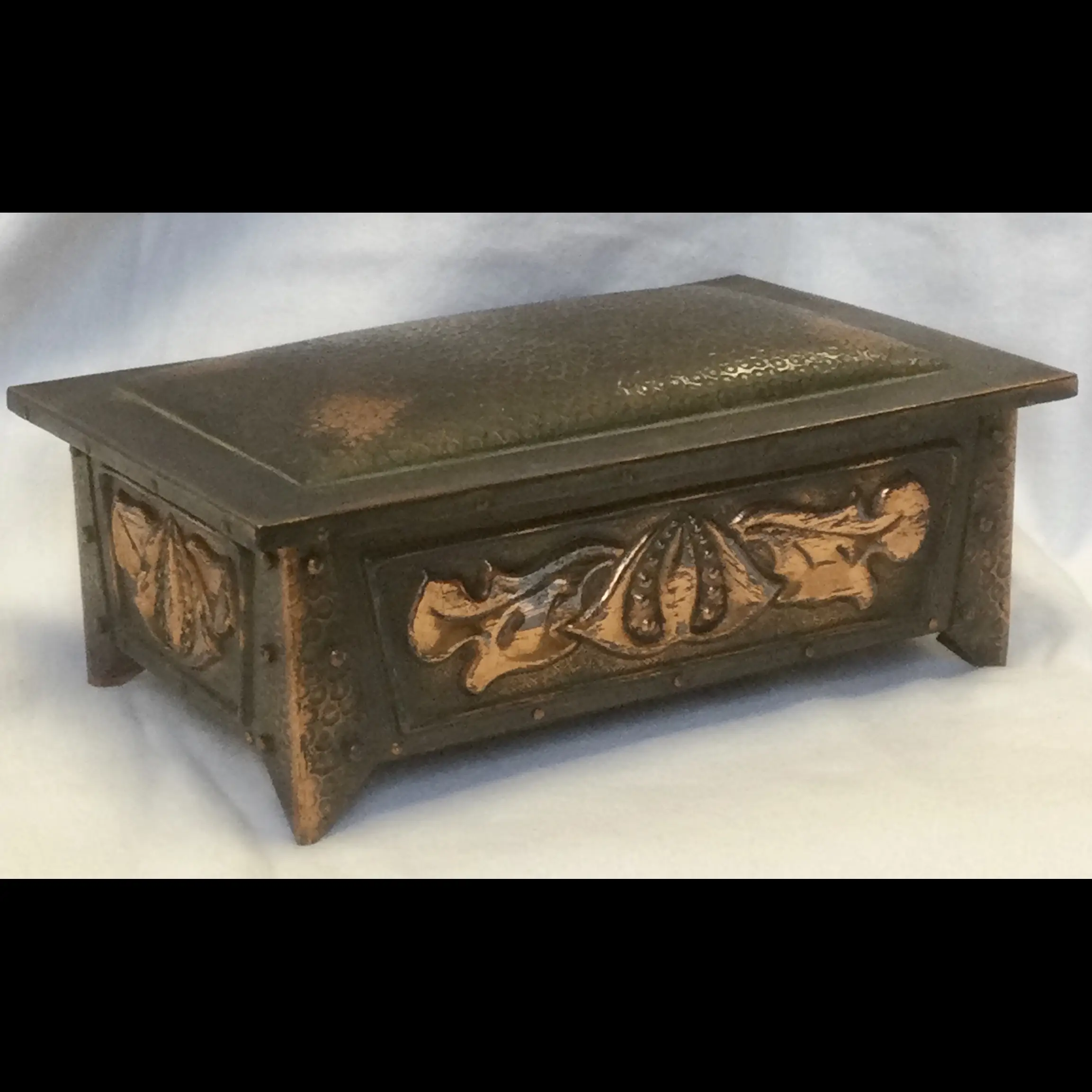 j f poole hayle secessionist arts and crafts copper cigar box