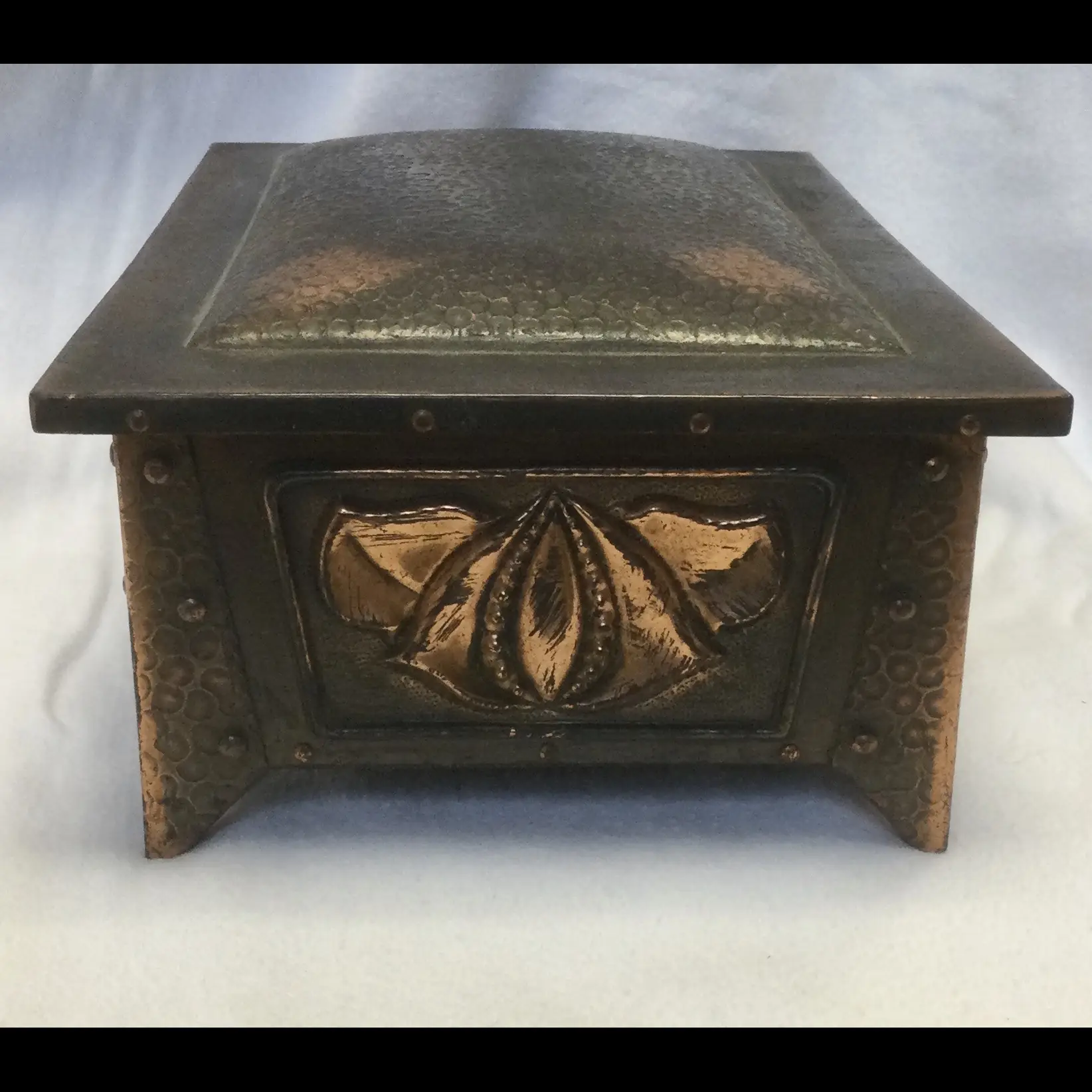 j f poole hayle secessionist arts and crafts copper cigar box
