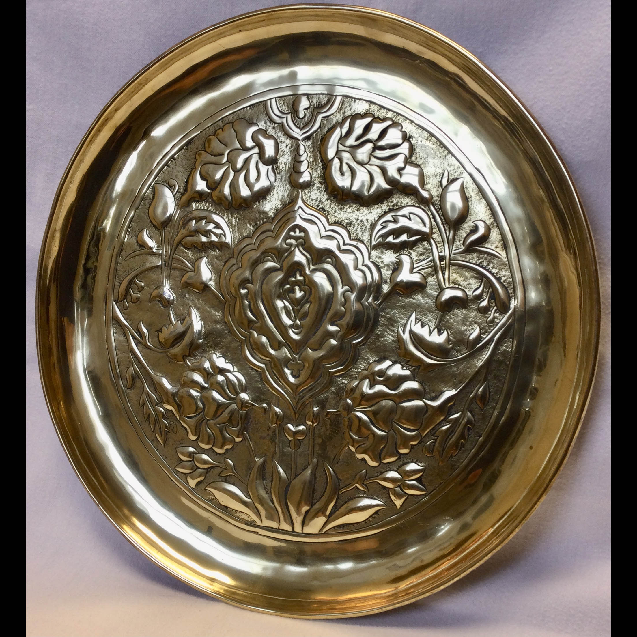 keswick-school-brass-floral-plaque-right