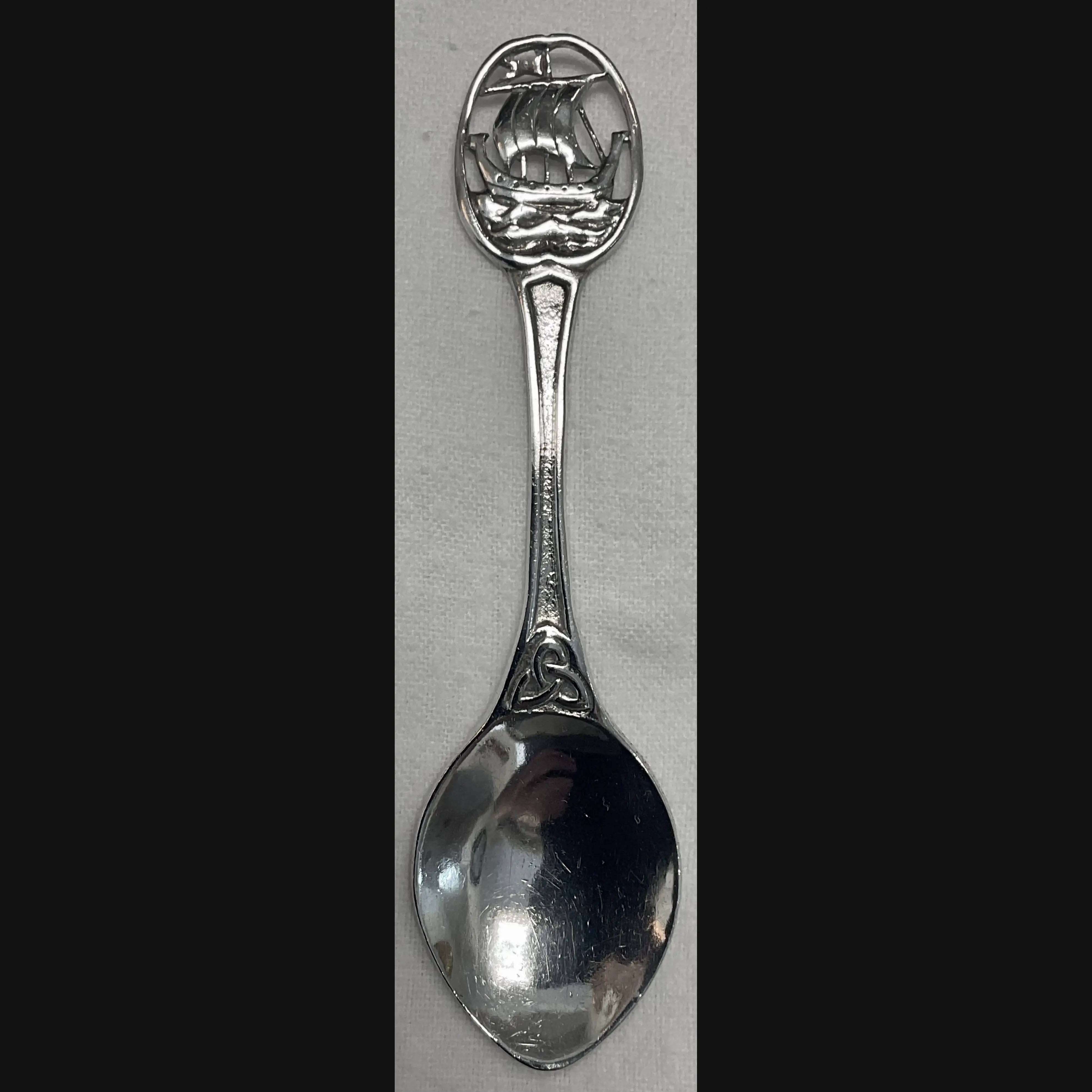 alexander ritchie iona celtic art scottish arts and crafts birkin topped silver spoon