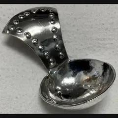 keswick school of industrial art ksia arts and crafts silver caddy spoon with dot border c1909